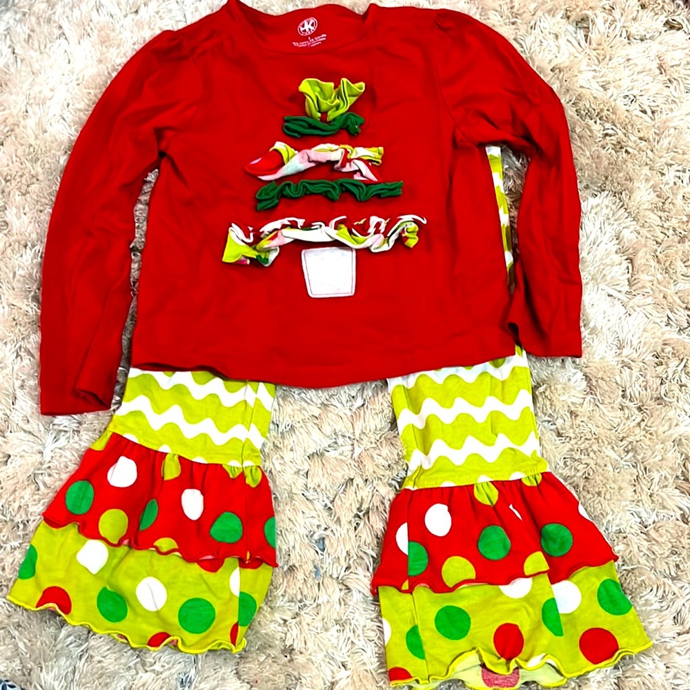 Christmas outfit bell bottom pants and top